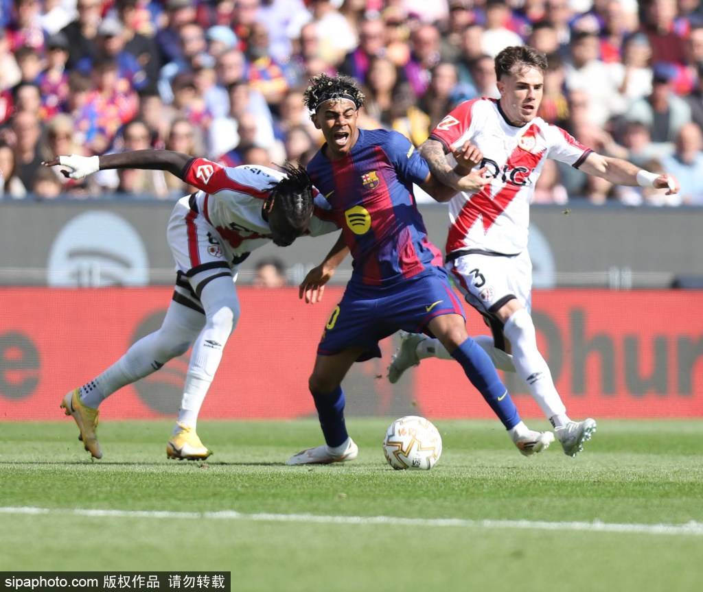 王者归来！巴萨女足2-6血洗皇马，她伤愈复出即破门，这才是真领袖！